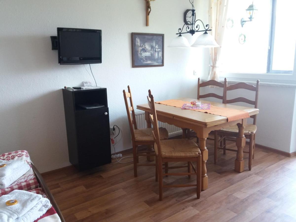 Apartma Mit Seeblick Sankt Gilgen Kültér fotó